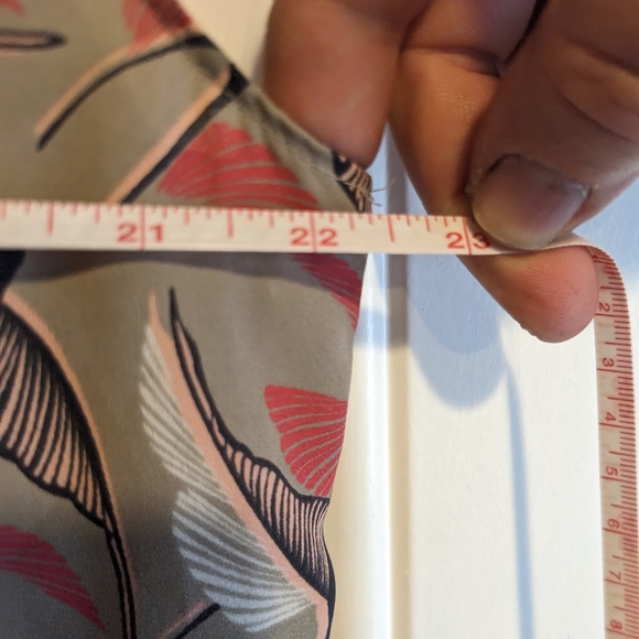 Apt. 9 cap sleeve top - Picture 2 of 8